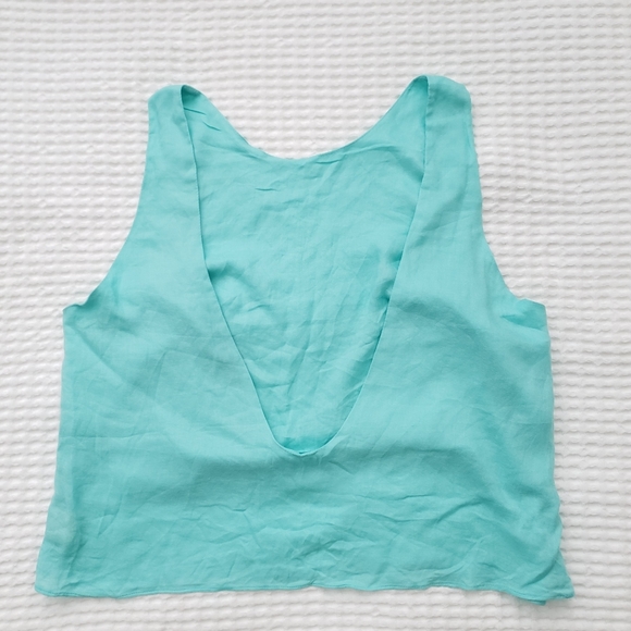 OLIVACEOUS teal low back rayon crop top M - Picture 2 of 6